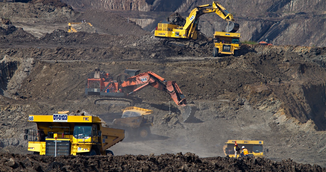 Mobile machines, stationary systems